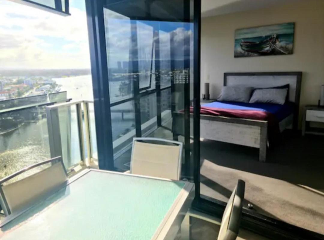 Circle Surfers Paradise Holidays Kültér fotó
